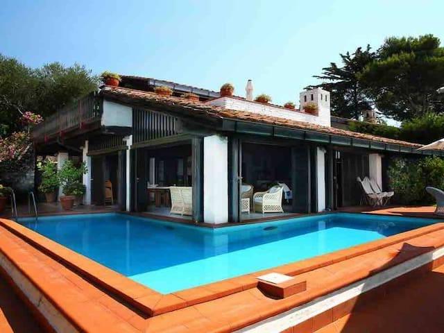 Villa in affitto a Orbetello via delle Mimose, arredato, giardino privato, terrazzo TrovaCasa