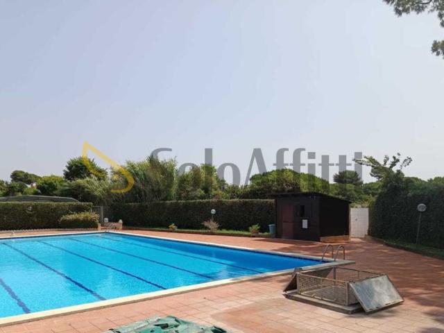 Villa in affitto a Ladispoli via del Leone, 9, arredato, giardino, vista panoramica TrovaCasa
