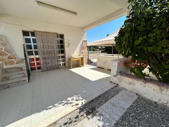 Villa in affitto a Leporano leporano luogovivo,6111, arredato, vista mare, aria condizionata TrovaCasa