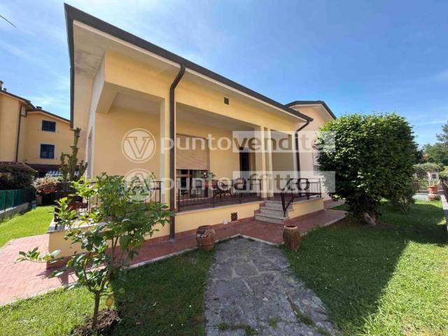 Villa in affitto a Lucca LU