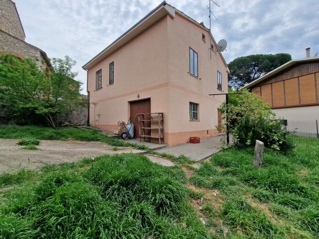 Villa in affitto a Lugnano in Teverina, case in affitto Lugnano in Teverina