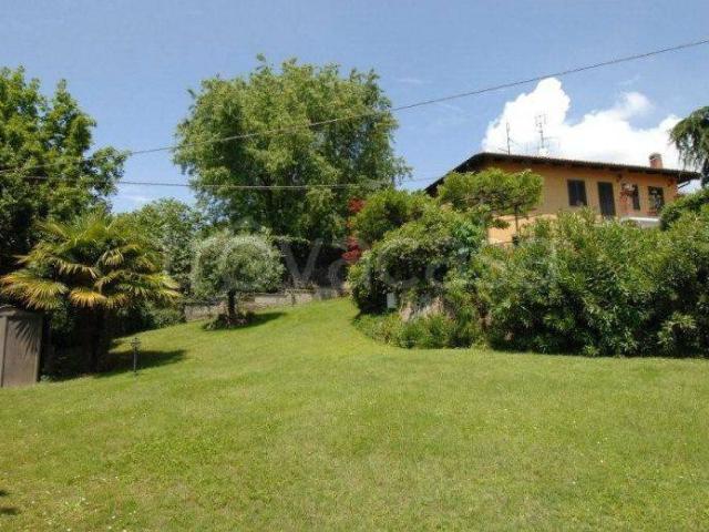 Villa in affitto a Moncalieri strada Castelvecchio, 21, giardino privato, terrazzo, immobile di prestigio TrovaCasa
