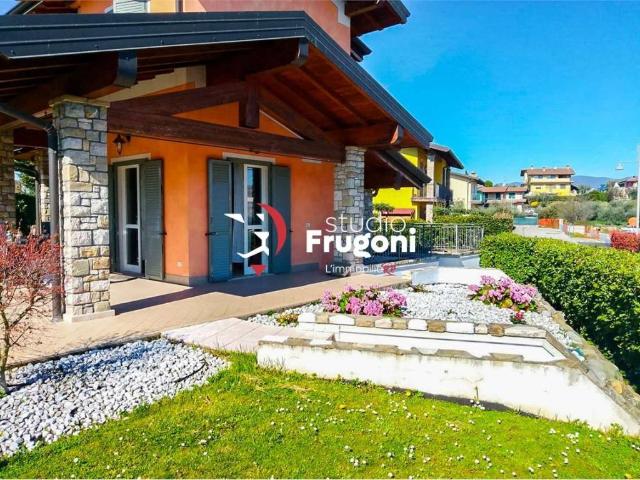 Villa in affitto a Moniga del Garda via Della Costa, giardino privato, terrazzo TrovaCasa