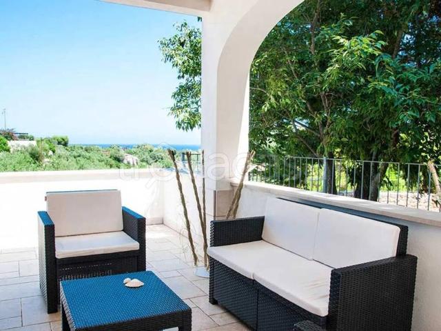 Villa in affitto a Monopoli contrada Lamandia, arredato, giardino privato, terrazzo TrovaCasa