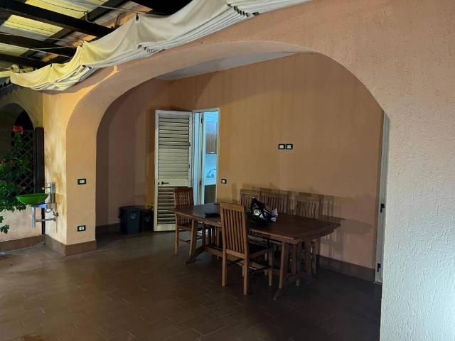 Villa in affitto a Montauro CZ