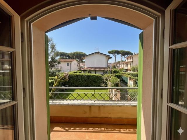 Villa in affitto a Montignoso Loc. Cinquale
