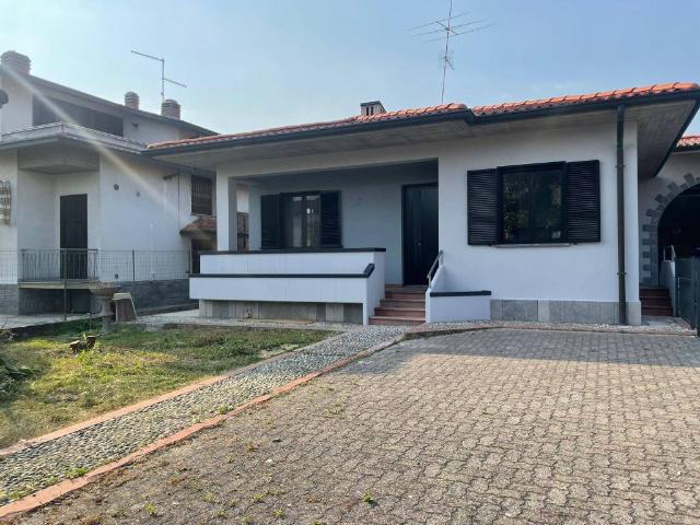 Villa in affitto a Madone BG