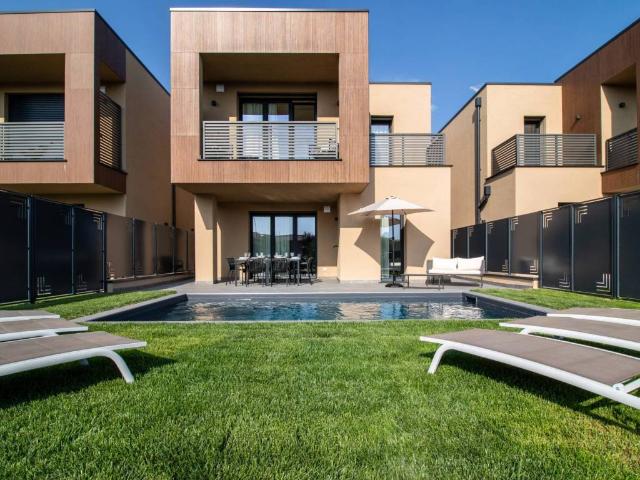 Villa in affitto a Manerba del Garda BS