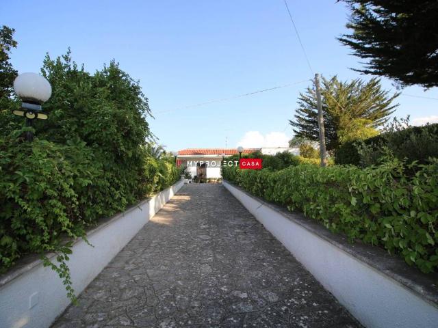Villa in affitto a Martina Franca TA