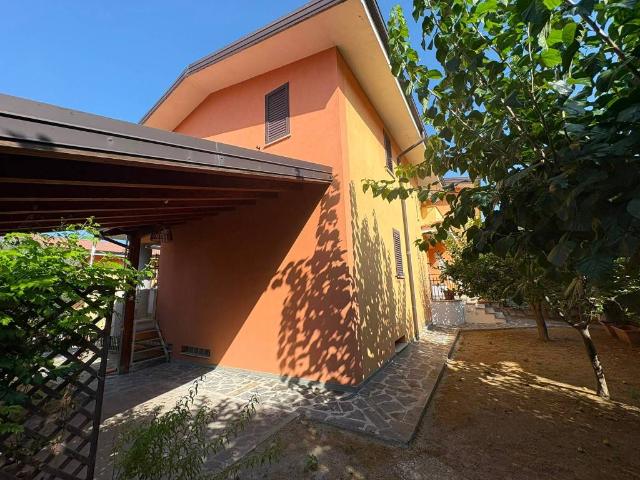 Villa in affitto a Mendicino CS