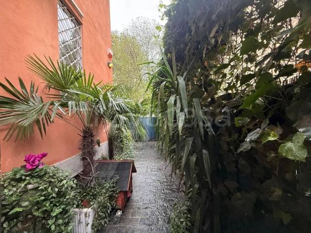 Villa in affitto a Milano via Carlo Ravizza No Number, giardino privato, caminetto, vasca idromassaggio TrovaCasa