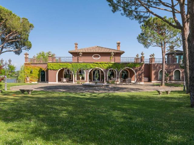 Villa in affitto a Nepi via Cassia, arredato, giardino privato, terrazzo TrovaCasa