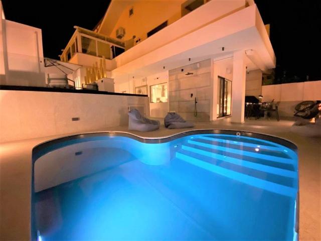 Villa in affitto a Soverato CZ