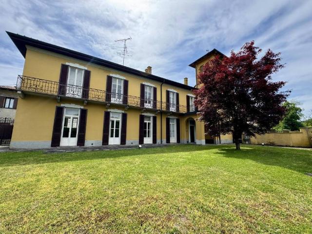 Villa in affitto a Somma Lombardo VA