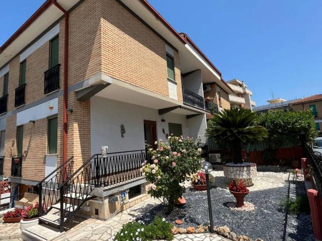 Villa in affitto a Sabaudia LT
