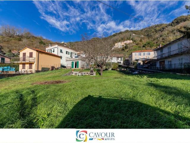 Villa in affitto a San Colombano Certenoli via Davide Norero, giardino privato, terrazzo, caminetto TrovaCasa