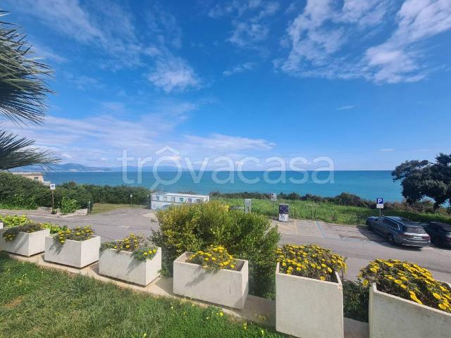 Villa in affitto a San Felice Circeo via Ammiraglio Bergamini, 7, arredato, giardino privato, posto auto TrovaCasa