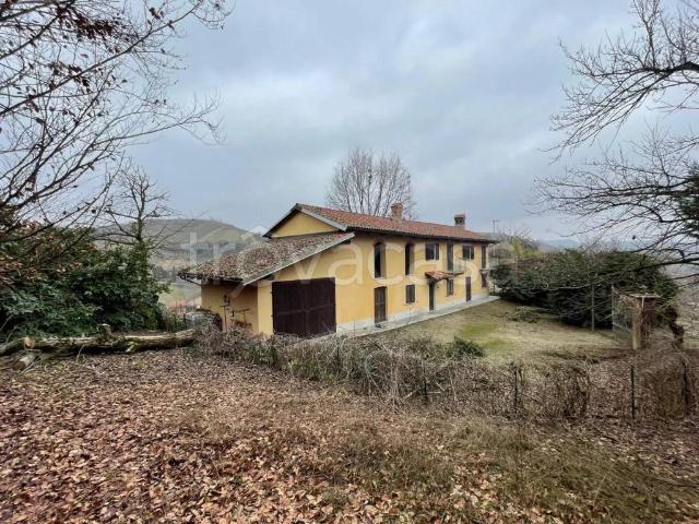 Villa in affitto a Santo Stefano Roero, non arredato/vuoto, box, caminetto TrovaCasa