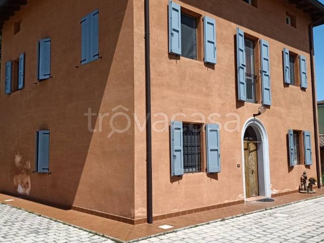 Villa in affitto a Sant'Agata Bolognese, giardino privato, parzialmente arredato, cucina abitabile TrovaCasa