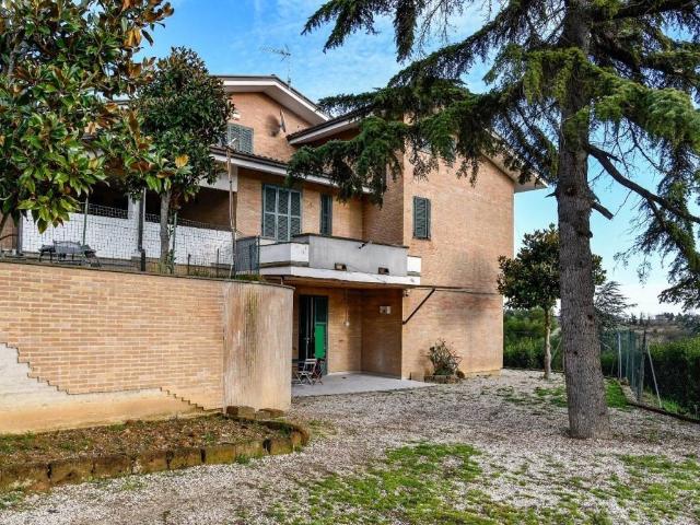 Villa in affitto a Sant'Elpidio a Mare FM