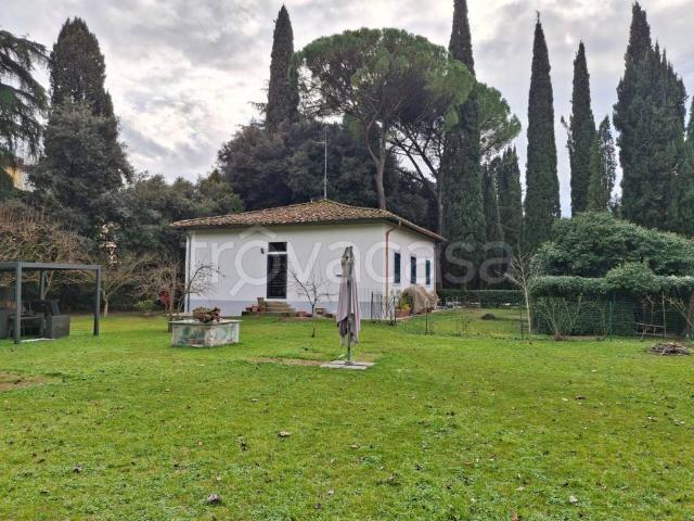 Villa in affitto a Scandicci via delle Bagnese, giardino privato, ingresso indipendente, angolo cottura TrovaCasa