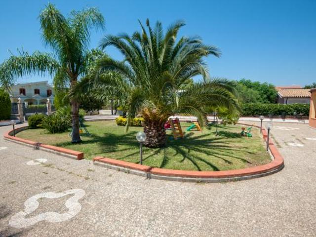 Villa in affitto a Siracusa