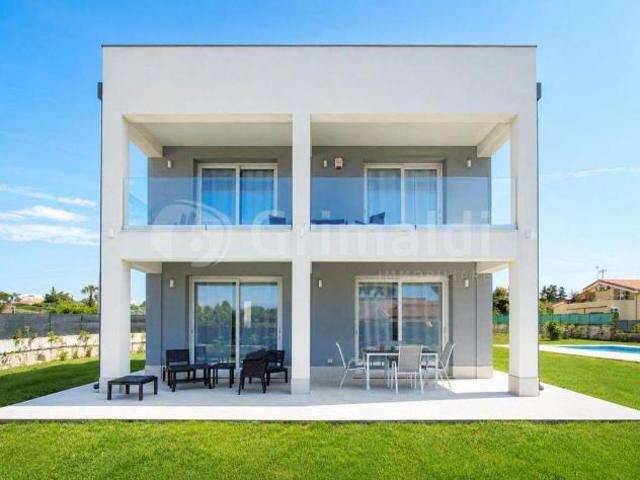 Villa in affitto a Siracusa