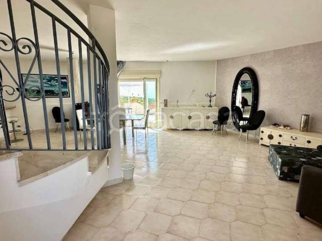 Villa in affitto a Siracusa, arredato, vista mare, luminoso TrovaCasa