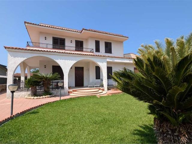 Villa in affitto a Siracusa SR