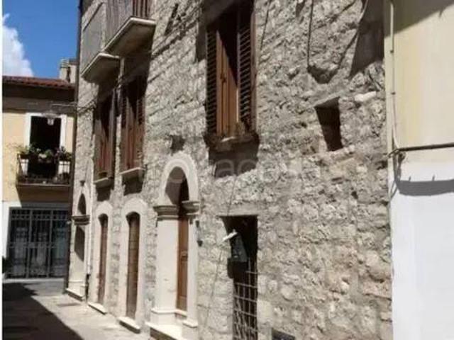 Villa in affitto a Potenza vico Quintana Grande, box, ristrutturato, centrale TrovaCasa