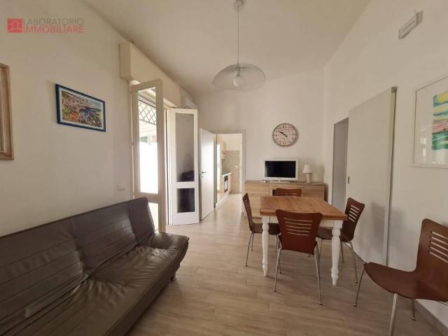 Villa in affitto a Porto Cesareo via Club Azzurro, non arredato/vuoto, giardino privato, immobile di prestigio TrovaCasa