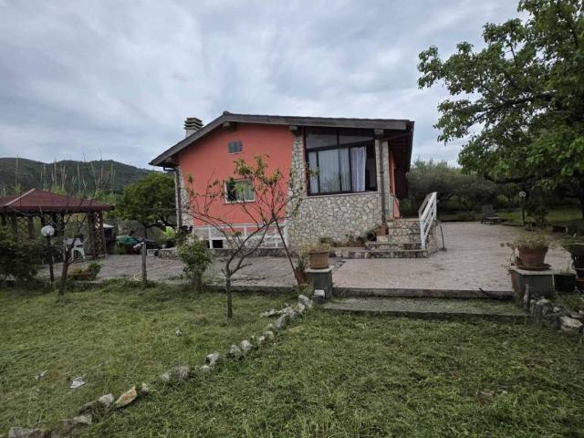 Villa in affitto a Palestrina RM