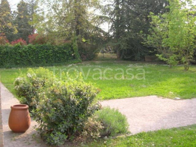 Villa in affitto a Parma, arredato, giardino privato, box TrovaCasa