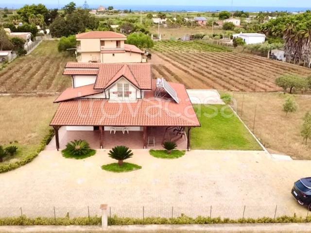 Villa in affitto a Partinico contrada Passerelli, arredato, giardino privato, aria condizionata TrovaCasa