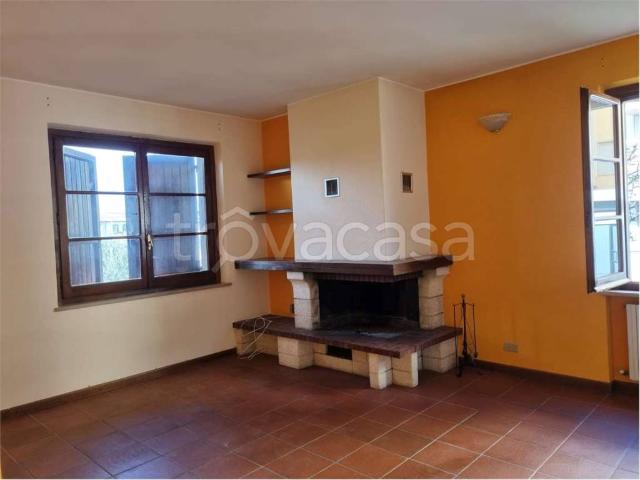Villa in affitto a Passignano sul Trasimeno passignano sul Trasimeno, arredato, giardino privato, box TrovaCasa