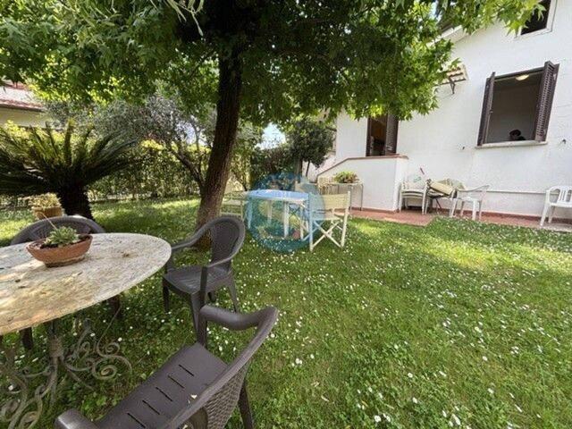 Villa in affitto a Pietrasanta