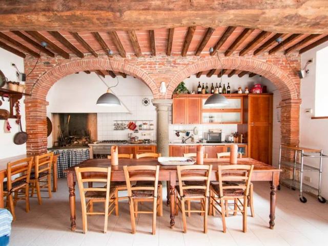Villa in affitto a Pietrasanta LU
