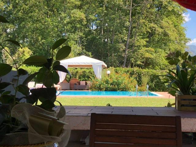 Villa in affitto a Pietrasanta LU