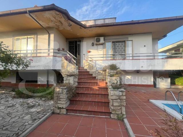 Villa in affitto a Pignataro Maggiore CE