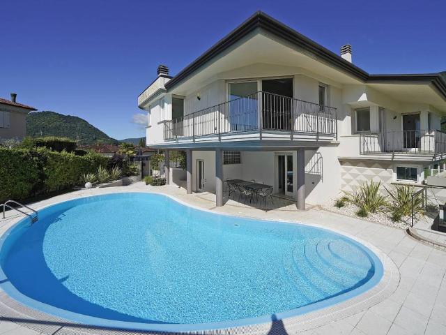 Villa in affitto a Salò BS