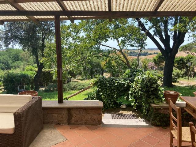 Villa in affitto a Roma via del Casale di Sant'Angelo, 1092, arredato, giardino privato, terrazzo TrovaCasa