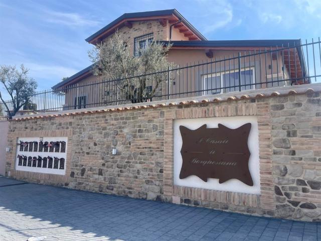 Villa in affitto a Roma via della borghesiana, giardino, posto auto, riscaldamento autonomo TrovaCasa