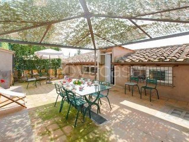 Villa in affitto a Roma, arredato, terrazzo, cucina abitabile TrovaCasa