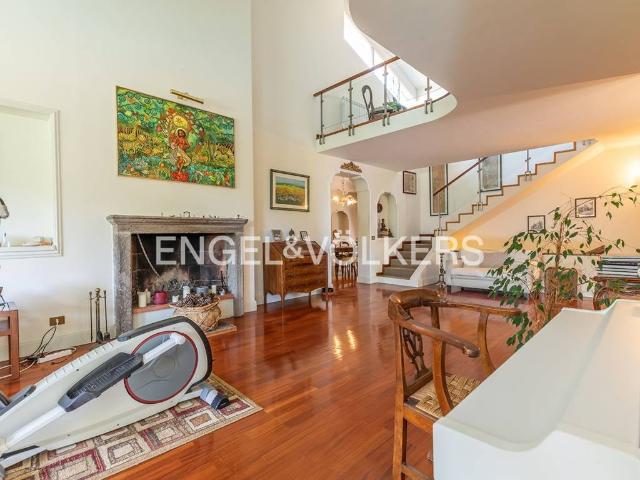Villa in affitto a Roma RM
