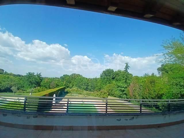 Villa in affitto a Roma RM