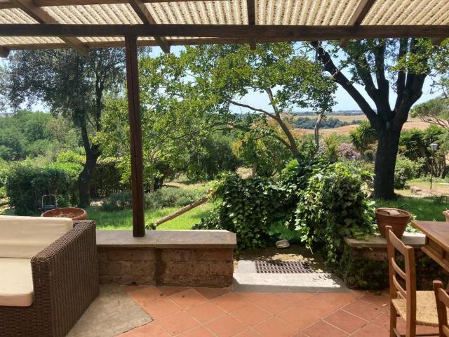 Villa in affitto a Roma RM