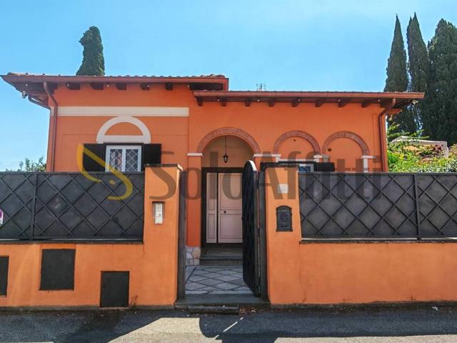 Villa in affitto a Roma RM