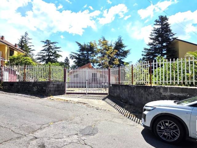 Villa in affitto a Ragalna CT