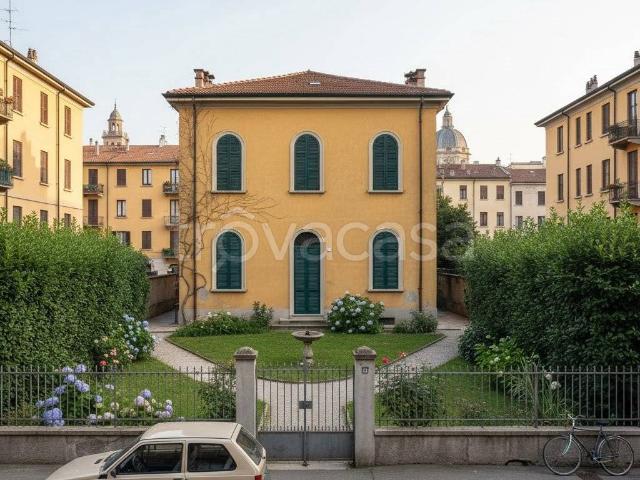 Villa in affitto a Torino corso Trieste, arredato, giardino privato, posto auto TrovaCasa