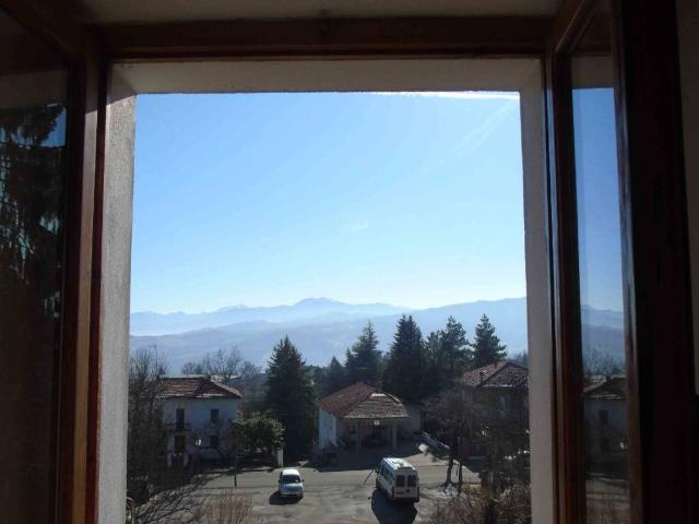 Villa in affitto a Tizzano Val Parma PR